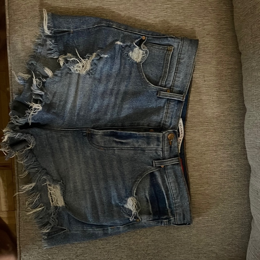 Celebrity pink cut off shorts
